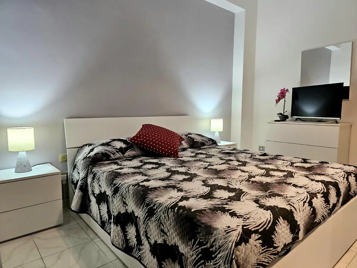Neroassoluto Guest House Avola Italy